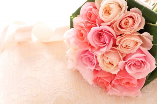 プロポーズ-花-プレゼント-バラ-ピンク